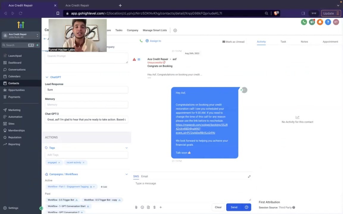 CRM 소프트웨어의 연락처 상세 화면이 보이며, 왼쪽에는 대시보드 및 연락처 등 메뉴가 있고, 오른쪽에는 고객과의 문자 메시지 내역과 입력창이 있다. 상단 중앙에는 남성이 화상으로 나타나는 작은 창이 중첩되어 있다.